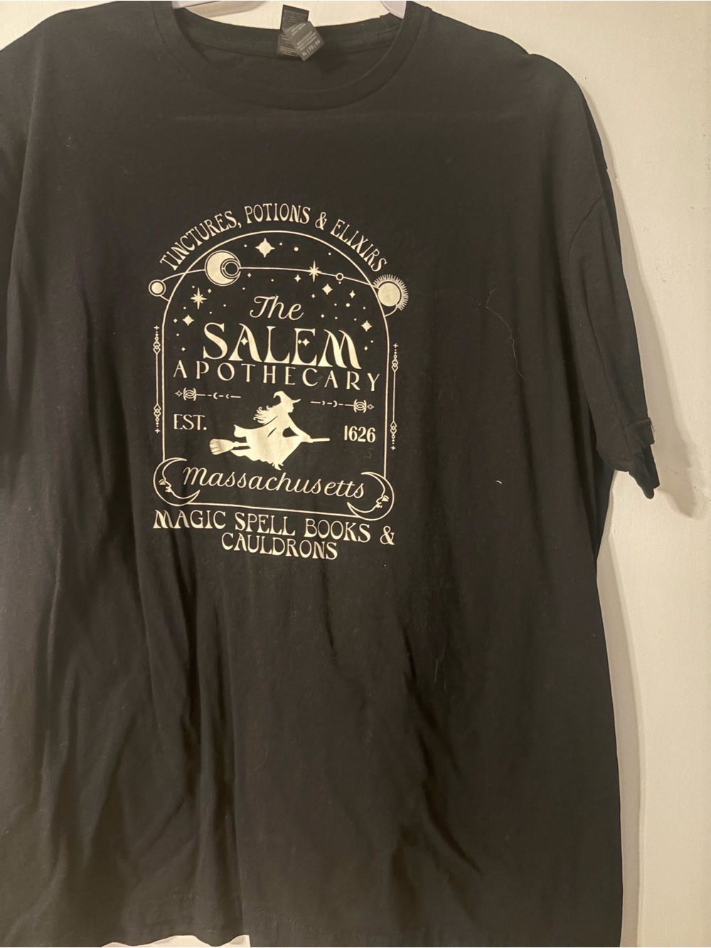 Gildan Black Tee with Cream Salem Apothecary Graphic
